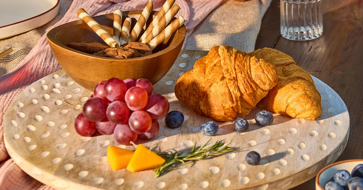 Amaara Home’s Top Picks for Christmas Table Decor