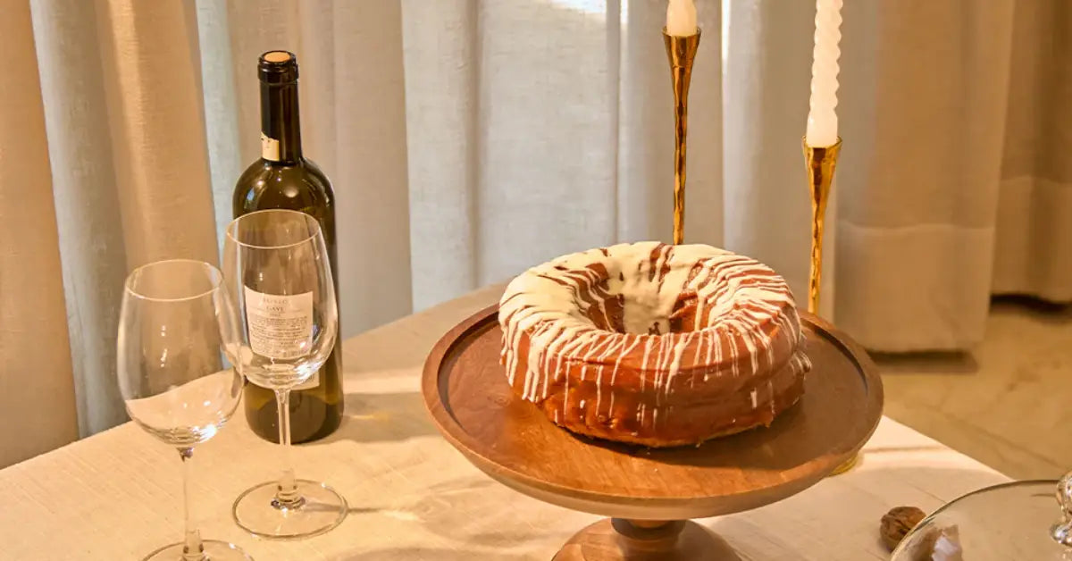 4 Stylish Ways to Dress Up Your Christmas Table