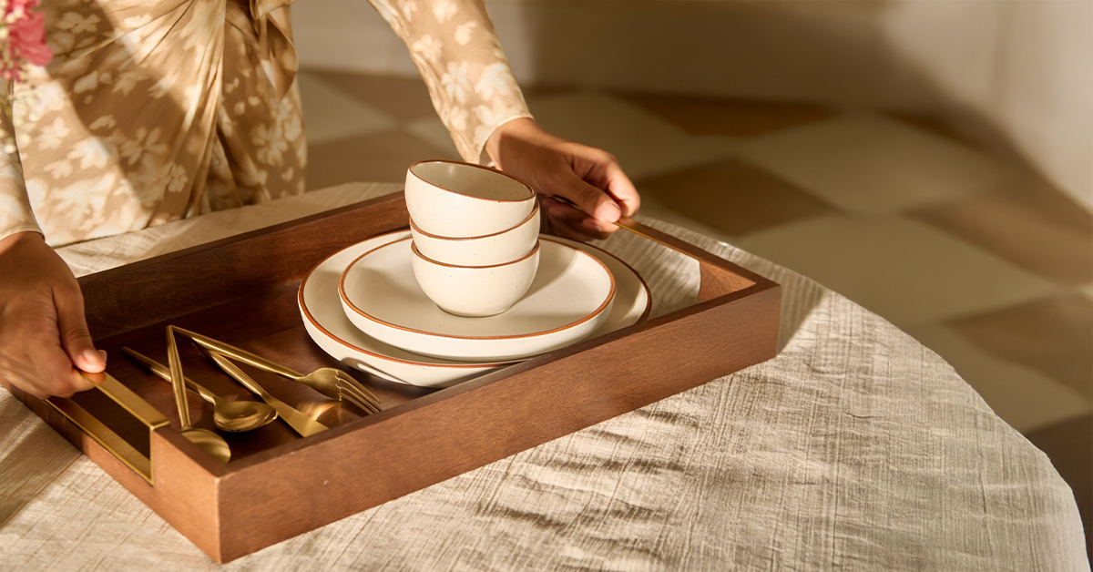 How to Set a Festive Table Worth Celebrating with the Perfect Serveware?