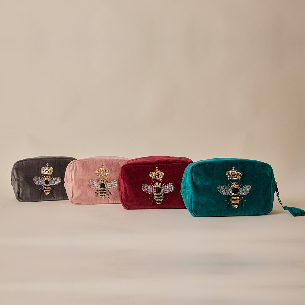 Velvet Makeup Pouch - Amaara Home