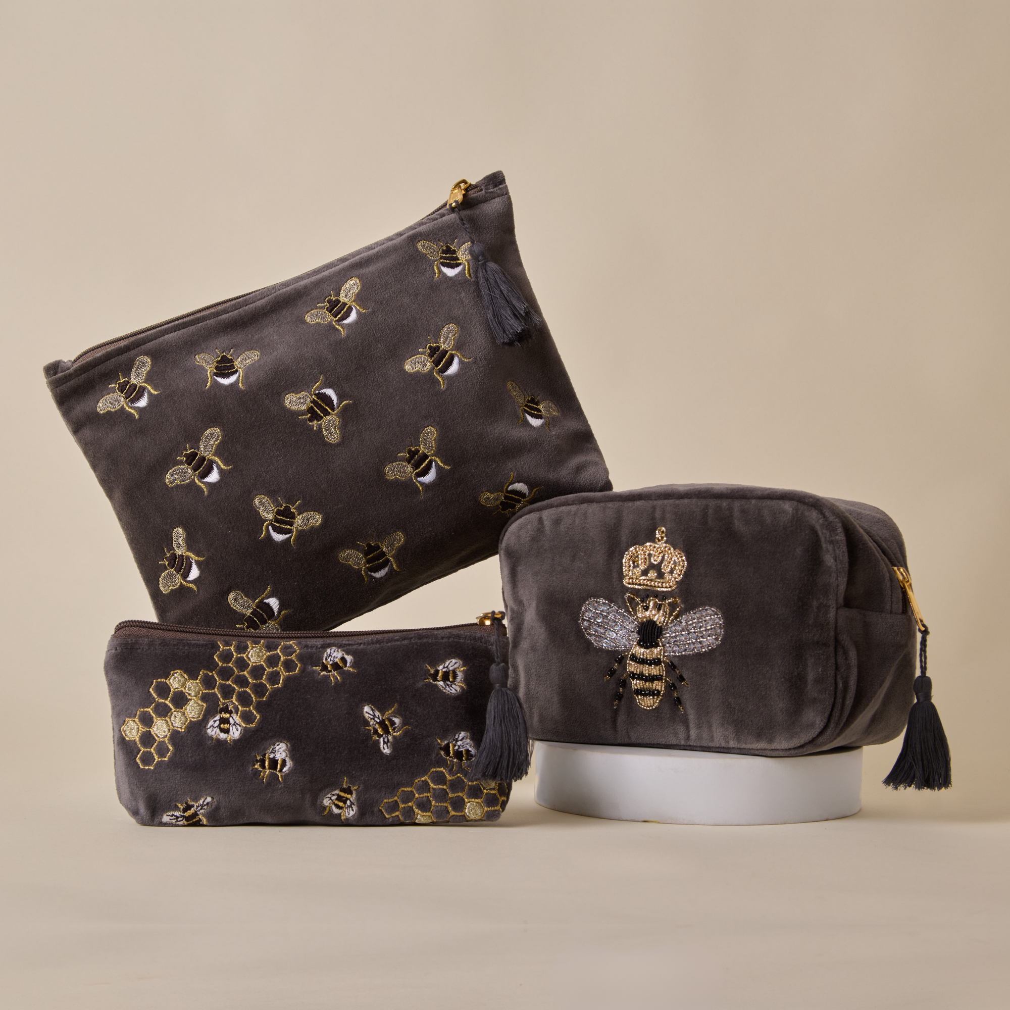 Bumble Bee Shadow Grey Utility Pouch Set of 3