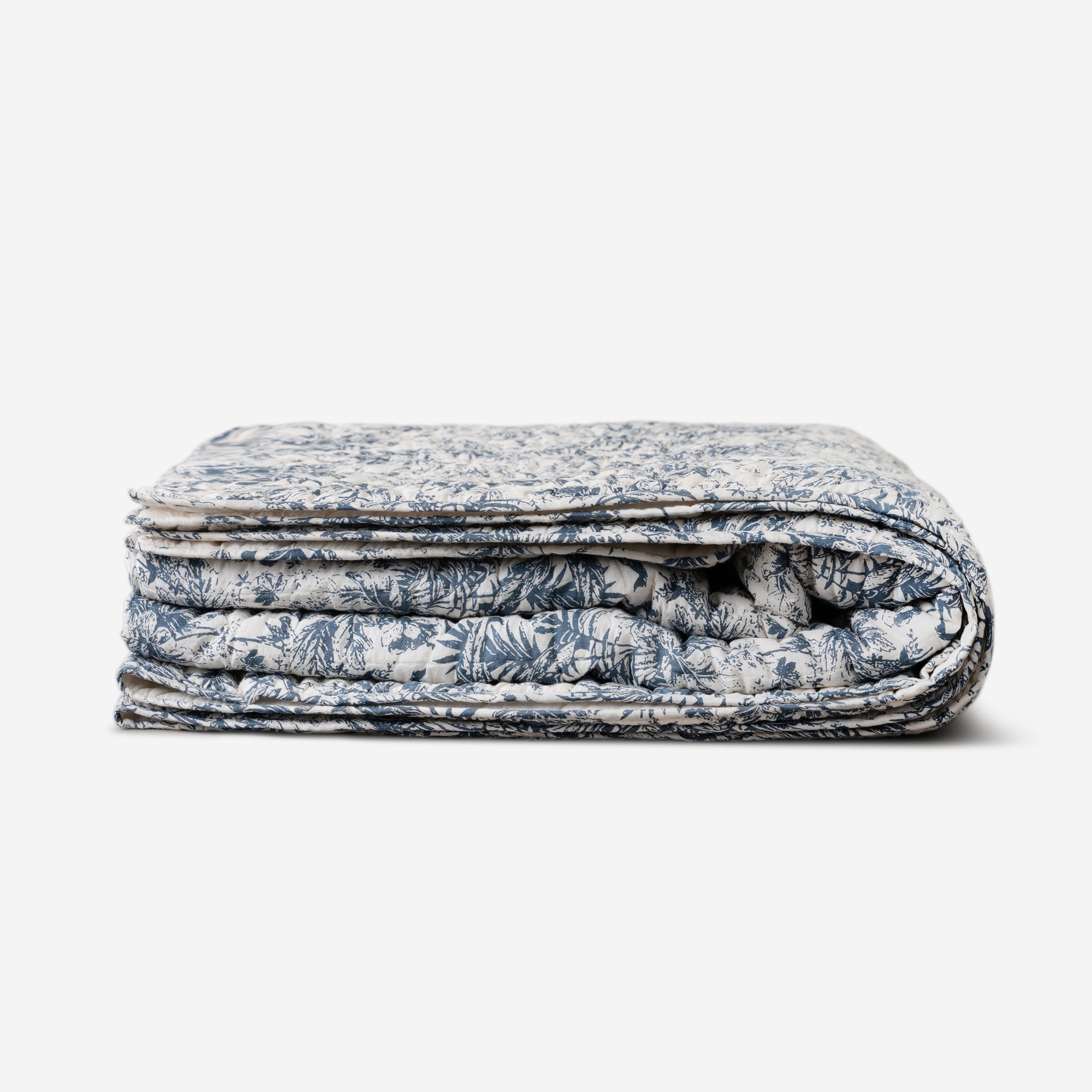 Tropical Silhouette Bedspread Set